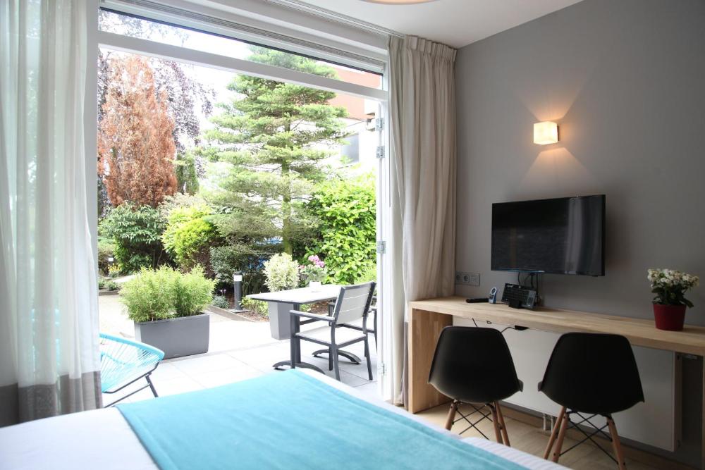 Twin Room with Terrace